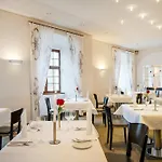 Hotel Schloss Lautrach