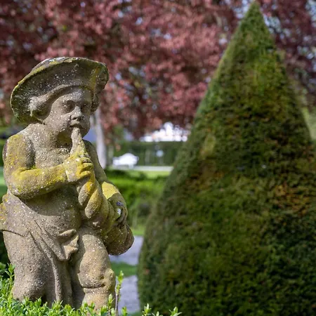 Hotel Schloss 4*