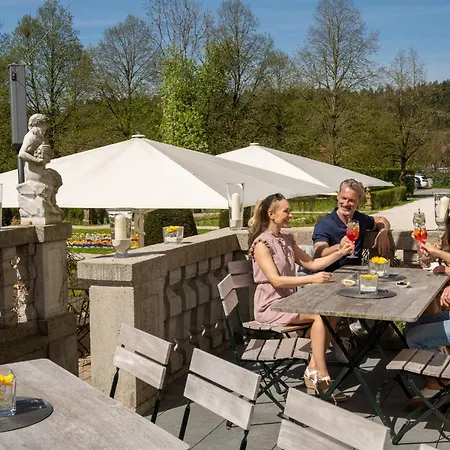 Schloss Hotel 4*