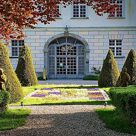ホテル Schloss